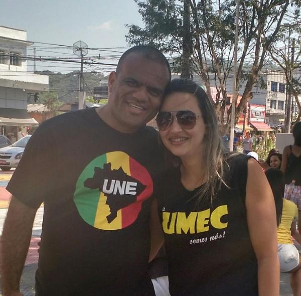 Dia do Abraço