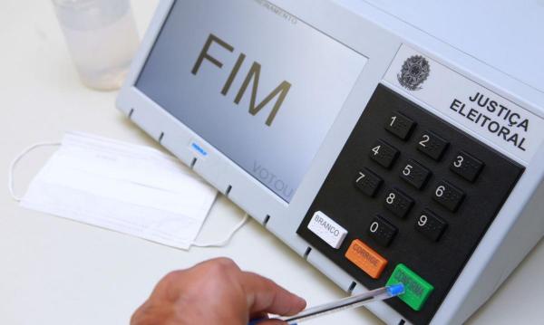 7 em cada 10 eleitores de Cotia não sabem ainda em quem votar nas eleições de 2024