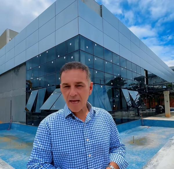 Novo prefeito recebeu duas grandes obras praticamente prontas só para inaugurar
