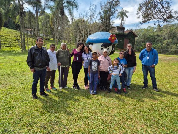 Grupo de usuários do CRAS de Caucaia participa do projeto ‘Sítio Felicidade’