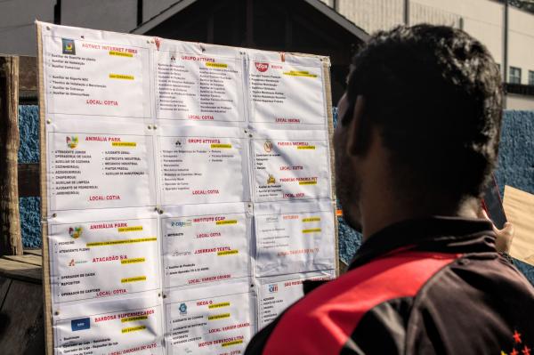 Mutirão do Emprego terá oportunidades para candidatos com Ensino Fundamental e Médio   