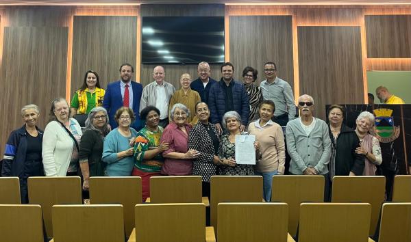 Prefeitura renova a continuidade de importantes projetos gratuitos para a população   