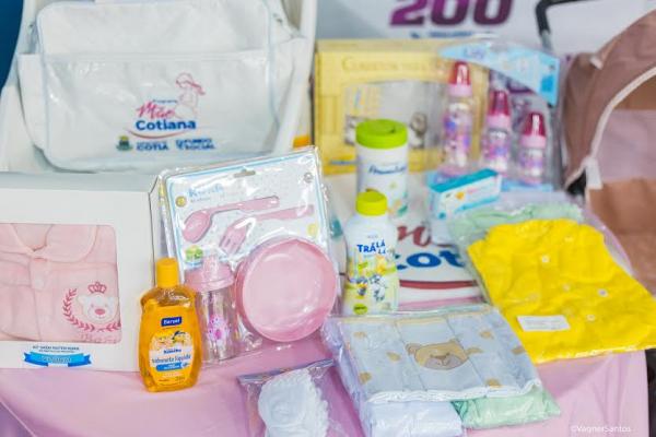 Centenas de gestantes são contempladas com enxoval de bebê por meio do ‘Mãe Cotiana’