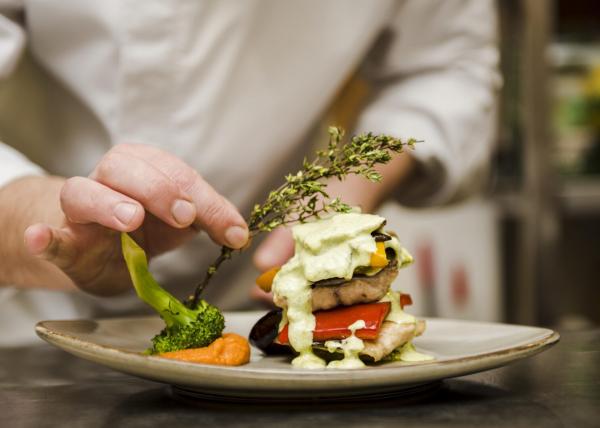 Festival Gastronômico de Cotia une sabores, desconto e incentivo à economia local