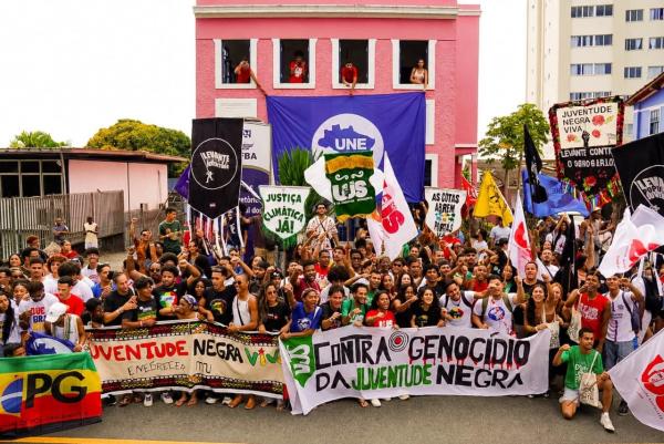 8º ENUNE aprova campanha em defesa das cotas e propõe Pacto Brasil sem Racismo