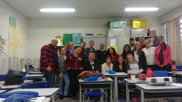 Prefeitura de Cotia implanta o Projeto Xadrez nas Escolas