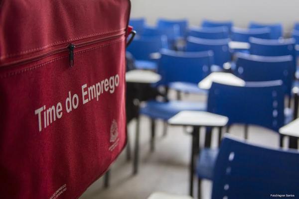 Até o dia 24/10, Cotia recebe as inscrições para mais uma turma do “Time do Emprego”