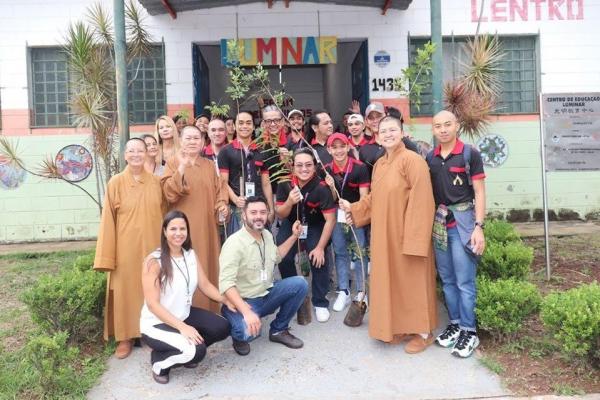 SMAA de Cotia realiza projetos ambientais no Centro de Educação Luminar