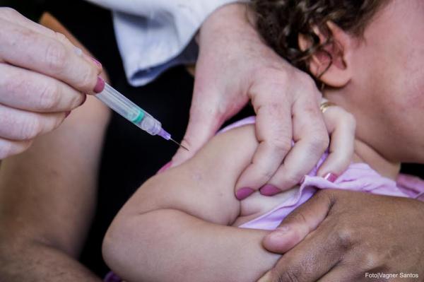 Postos volantes de vacinação contra a gripe funcionarão em quatro escolas, na segunda-feira (20/07)
