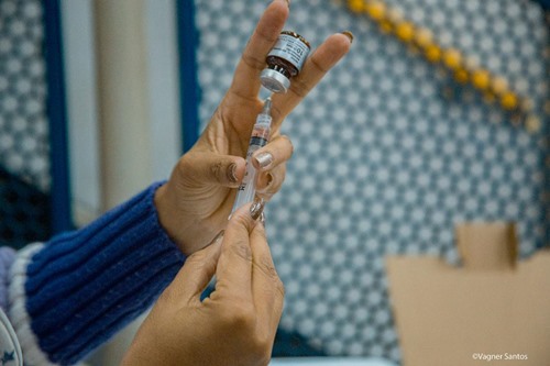 Vacina contra Sarampo está disponível somente para bebês e para atualização vacinal