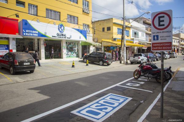 Cartão de estacionamento para idoso e PCD pode ser solicitado por e-mail