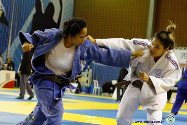 Em mestrado na USP, judoca de Cotia pesquisará o efeito da idade e tempo de prática do esporte no desenvolvimento motor
