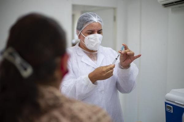 Cotia aplicou mais de 52 mil doses de vacina contra a Covid-19