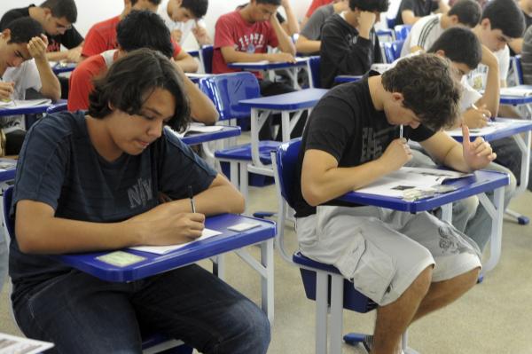 Domingo tem ‘aulão’ inaugural do Cursinho Pré-Vestibular Gratuito de Cotia