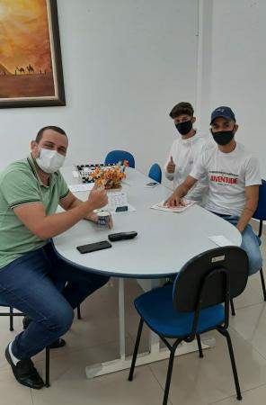 Juventude e Movimento Estudantil são temas de reunião em Salinas MG