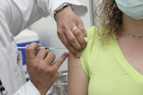 Barueri ultrapassa meio milhão de vacinas aplicadas; população adere à imunização