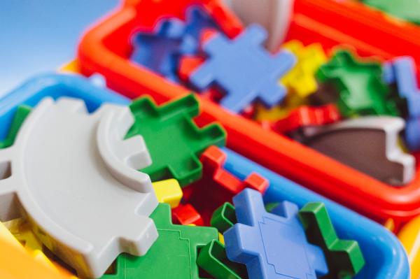 Prefeitura entrega brinquedos educativos para o Ensino Infantil