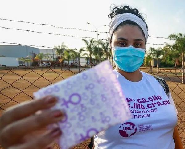 Mandado de Segurança: UBES e UNE protocolam ação no STF pela votação do PL da pobreza menstrual