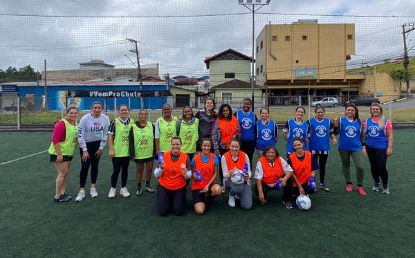 Escolinha do Corinthians realizou evento especial para as mães