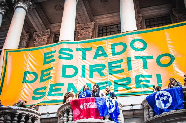 11 de Agosto histórico comemorou 85 anos da UNE com muita luta reunindo milhares de pessoas em todo o Brasil 