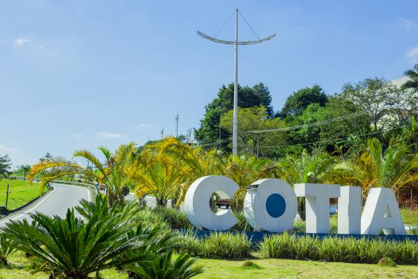 PIB de Cotia cresce 5% e está entre os 100 maiores do Brasil