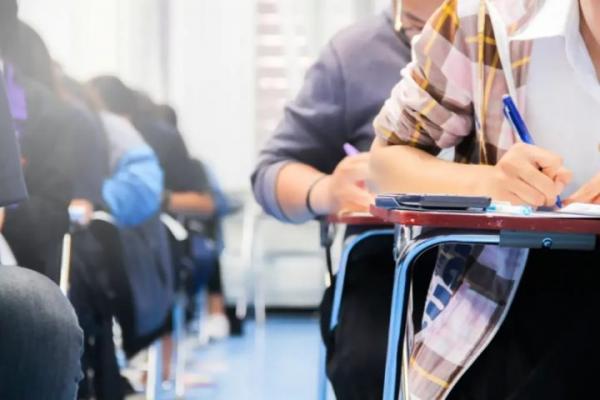 ARTIGO | Reconstruir a escola pública é reconstruir o Brasil: pela revogação do Novo Ensino Médio