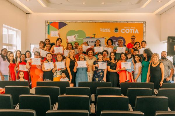 Fundo Social de Cotia forma mais uma turma do curso ‘Corte e Costura’